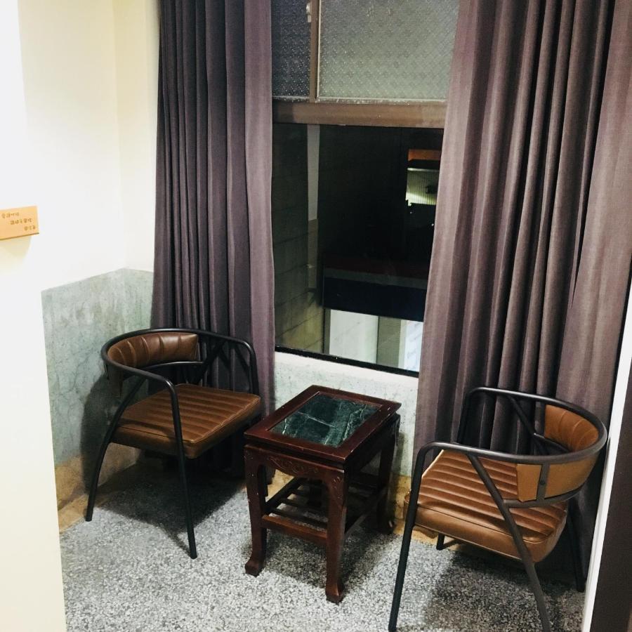 Feng Chao Home Tainan Exterior photo