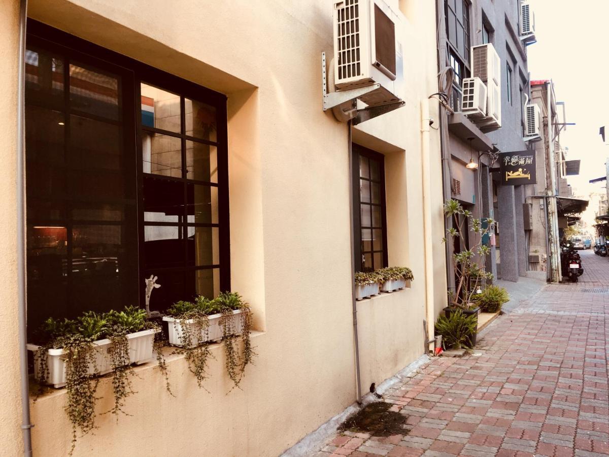 Feng Chao Home Tainan Exterior photo